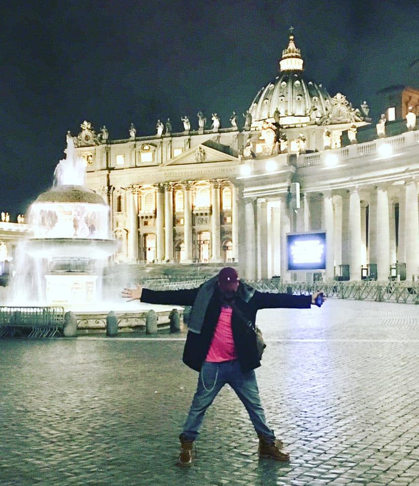 freeworld458's tweet image. Dec 2018 Toured all over Italy.  (Rome and Milan pictured)