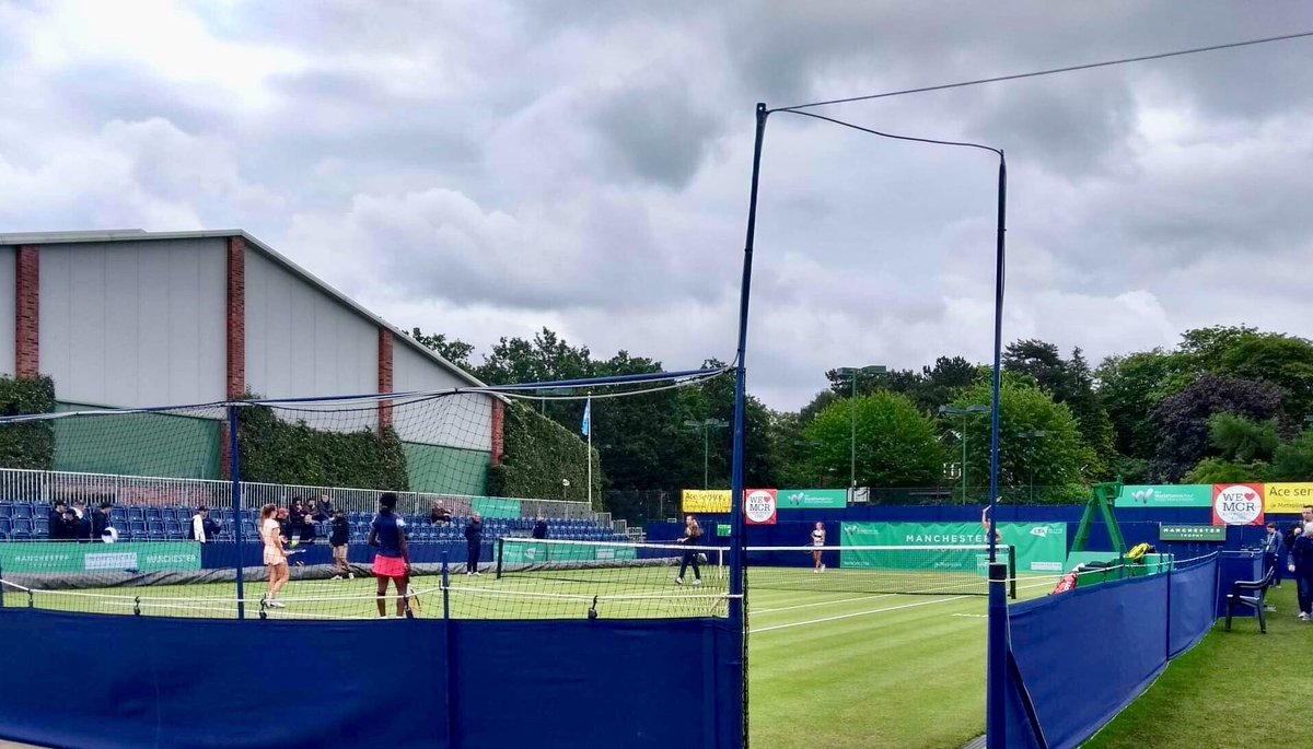 LiveSportsFM's tweet photo. 🎾LIVE NOW:

#ManchesterTrophy Finals

Doubles Final:
Robin Anderson &amp; Laura-Ioana Paar vs Ying-Ying Duan &amp; Lin Zhu

Singles Final: 
Magda Linette vs Zarina Diyas

Live online radio commentary with Mark Gill &amp; Dorothy Bamber:
https://t.co/a2x4nEIMvr

OR https://t.co/1NPfT8pfck 🎾 https://t.co/iupUXk8PU4