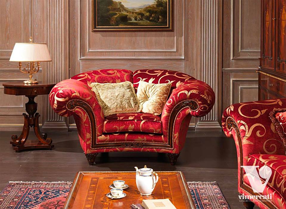 vimercatimeda's tweet photo. Le #poltroneclassiche di #lusso sono tra gli #elementi più #preziosi di un salotto esclusivo

Leggi di più sul nostro blog: https://t.co/i2ndrffqnc

#vimercatimeda #italianstyle #madeinitaly #furniture  #luxuryfurniture #classicdesign #decor #design #interiordesign #homedesign https://t.co/TuAJuYgAGL