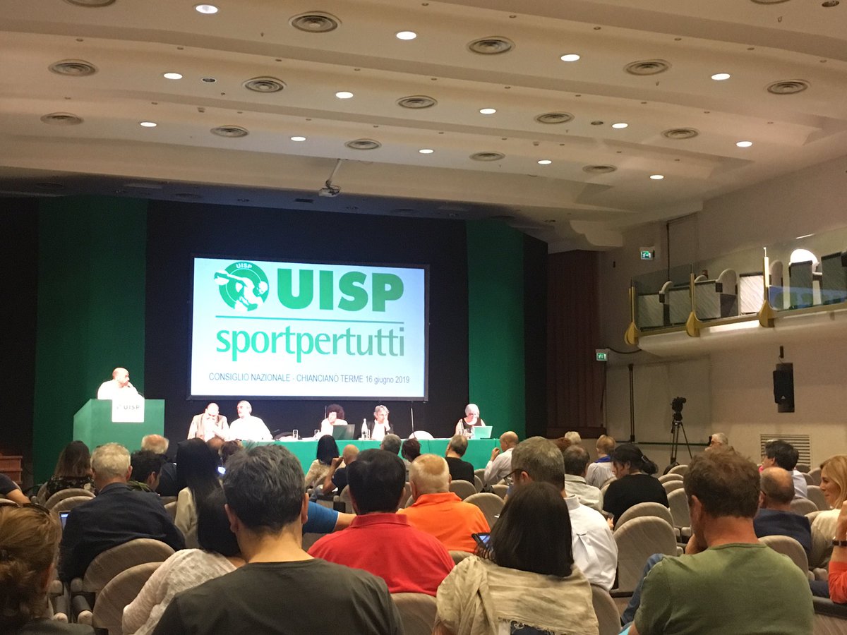 Uispress's tweet photo. Ecco il nuovo numero di @uispress agenzia stampa di #sport sociale e per tutti, Speciale Assemblea @UispNazionale con report, video e foto degli interventi https://t.co/j3MIc9rYA0 https://t.co/YhInuvuZ3V