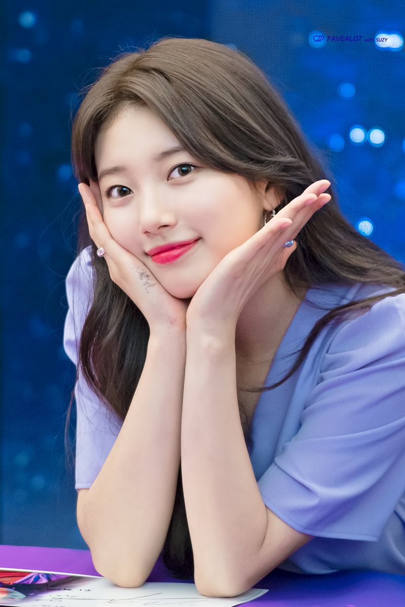 Suzyfanclub1's tweet photo. 🌸 https://t.co/IR99DfdskI
