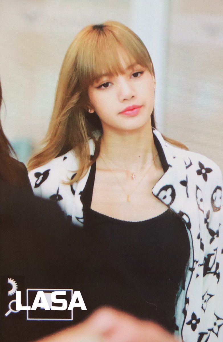 LASAforLISA's tweet photo. #블랙핑크  #BLACKPINK  
#리사 #LISA #リサ

190616 ICN🛬Arrived https://t.co/A6J5yIhWFU