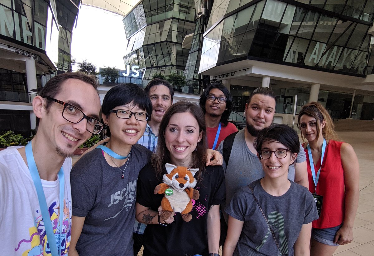 mozTechSpeakers's tweet photo. Mozilla Tech Speakers reprezent!
at @jsconfasia — the HOTtest hot takes and COLDest cocktails, the TASTIEST treats and fanciest LIVE JAMs* in the heart of Singapore for an entire 3-day long weekend! 🎊
#mozTechSpeakers #jsconfasia

*also, coconut jams 🥥👀 https://t.co/kQi36Rg5Oe