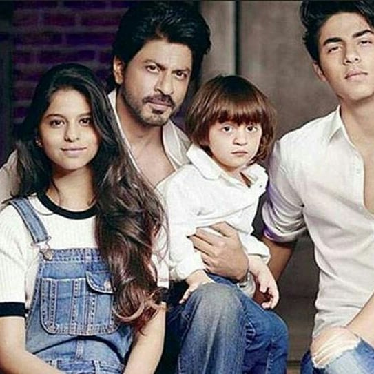 srknurcan's tweet photo. the most perfect father of the world @iamsrk 
Happy Father's Day.. 💜💜 https://t.co/Tqr6GWWNhy