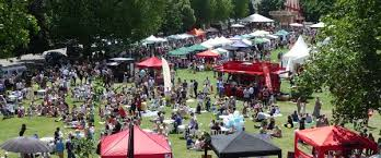 KewFete's tweet photo. Less than a week to go to the Kew Midsummer Fete next Saturday June 22, 11am - 6pm on Kew Green.  Forecast is warm and sunny see you there. #kewfete https://t.co/oMjwZ3UEG2
