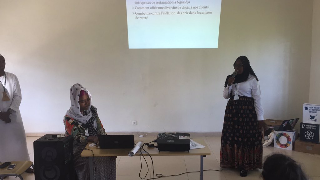 SWMoroni's tweet photo. Final training @SWMoroni #PitchElevatorXperience #SDGs #GSWRMoroni #MysustainableRevolution #OIAGRoup #SeaviewWorldcom #TeamCandidates #TeamCoachs #TeamSpeaker #HSMFish @PNUD_Comores @comorestelecom @MeckMoroni https://t.co/HsLfOP46yQ