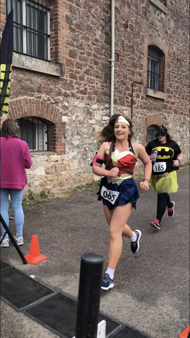 millierosecooke's tweet photo. 🏅🔥 @AgeUKexeter #Exe10k https://t.co/iPjsujP0PC