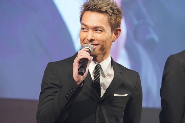 Exile最新ニュース 記事 Exile Akira 小林直己 今市隆二 佐野玲於らがそろい踏み Ssff Asia こざっぱりした短髪で登場した今市は 髪を切りました 笑 と照れ笑い 撮影前に監督と数回食事をさせていただき いい信頼関係で撮影に臨めました と