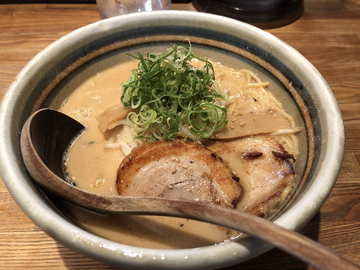 く ラーメン じゃ あまの