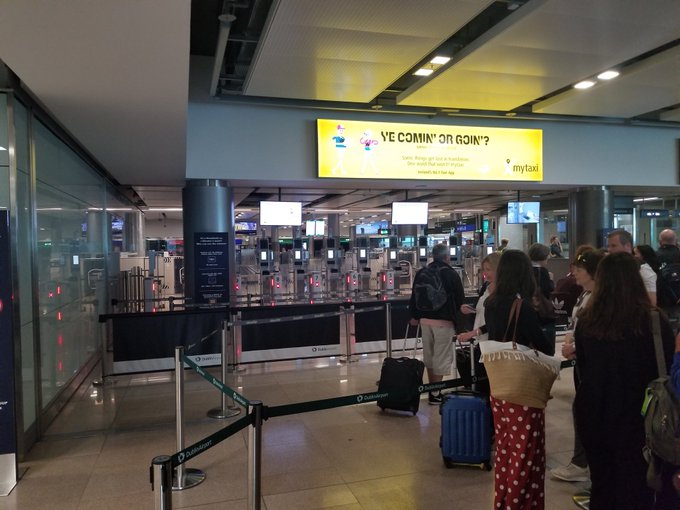 D9LooM_XoAEdIR0.jpg:small