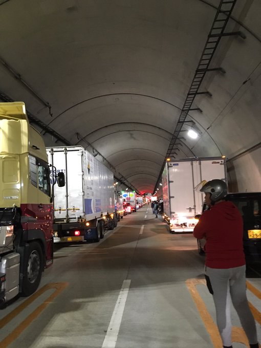 車両火災 国道357号 東京港トンネル 西行き バイク火災により通行止め 渋滞 事故 まとめダネ