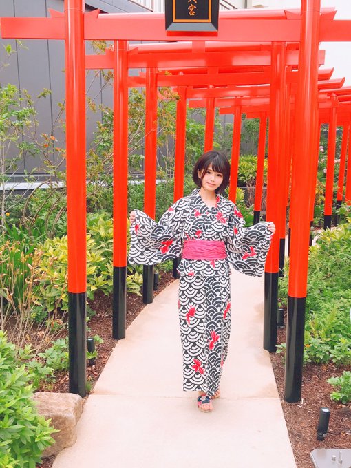 Twitterのコスプレ画像34