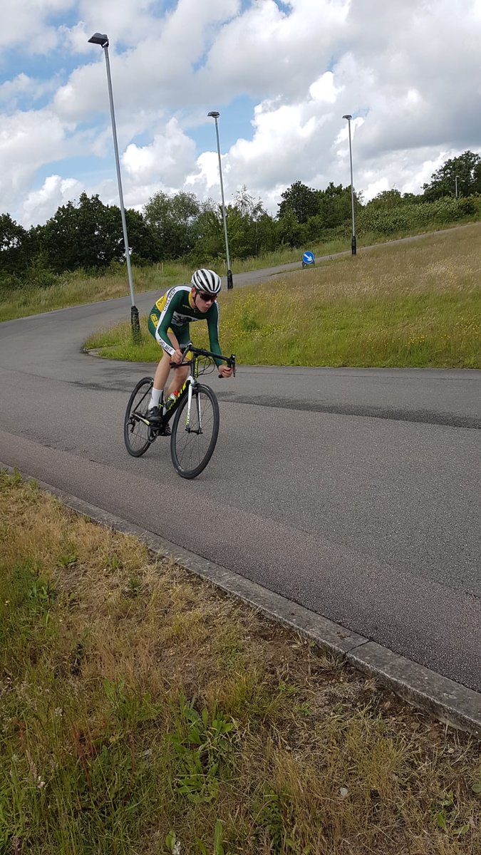 Aaron Freeman of <a href="/ChelmerCC/">Chelmer Cycling Club</a> building a 30 second advantage on the bunch with 3 riders trying to bridge accross to him