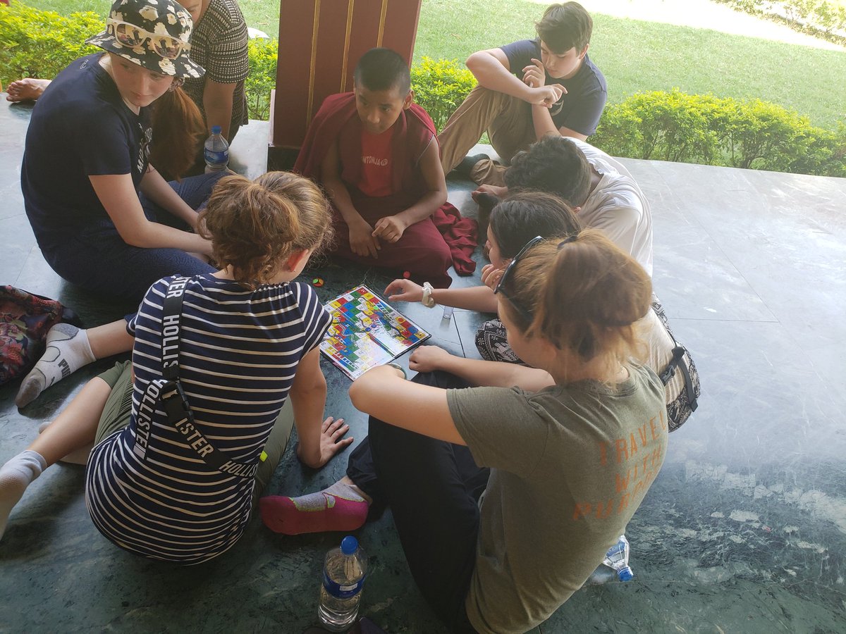 HighSchoolBISC's tweet image. Games, soccer and cutltural learning with the young monks #BISCSLNepal #NAEBeAmbitious #NAEExpeditions @BISCSouthLoop