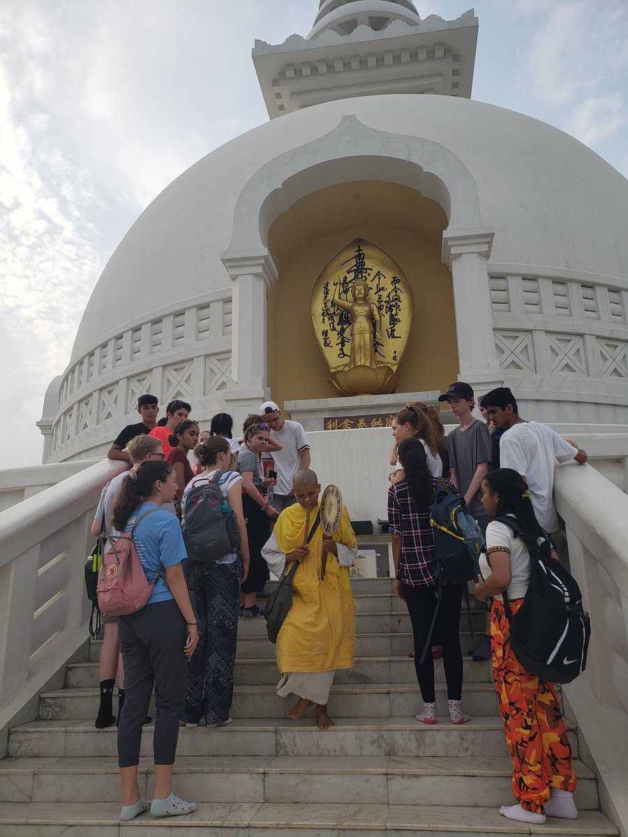 HighSchoolBISC's tweet image. World Peace Pogoda and shopping in the local Lumbini village #BISCSLNepal #NAEBeAmbitious #NAEExpeditions @BISCSouthLoop
