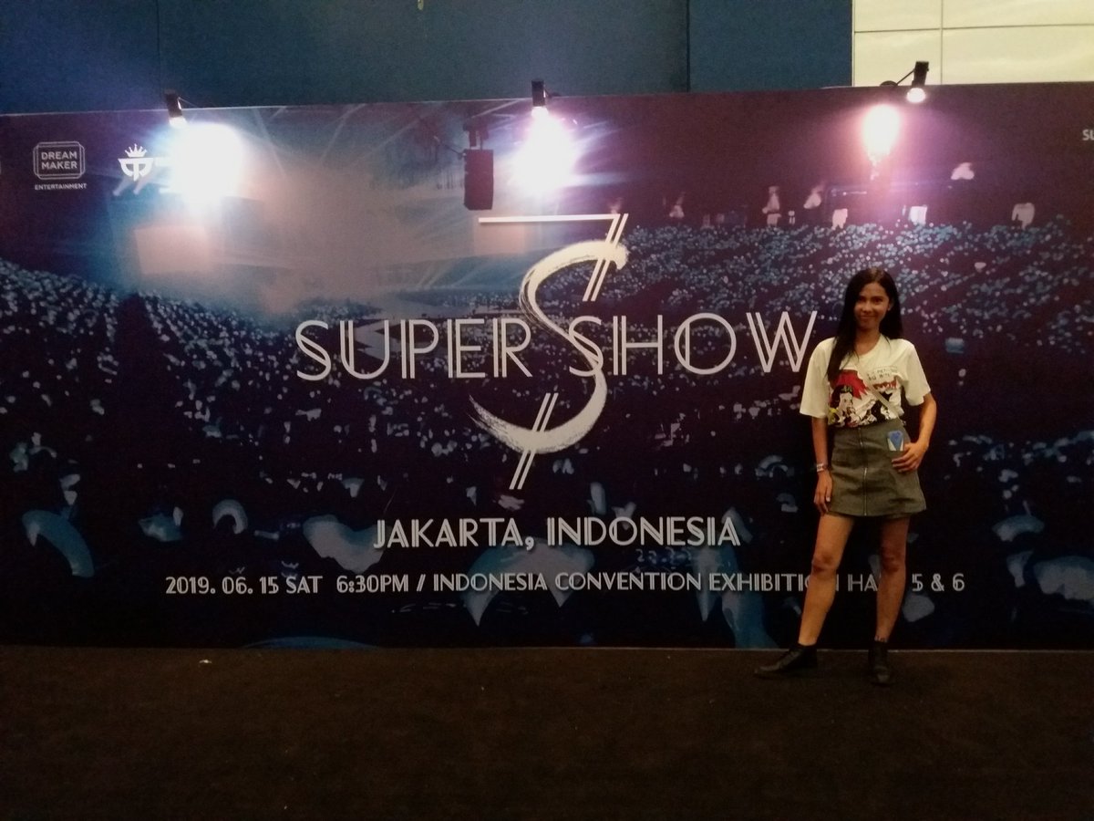 kadekpuspaa's tweet photo. Dream comes true💙
#SS7SinJKT #SS7SJKT https://t.co/JbgGnQkq3S
