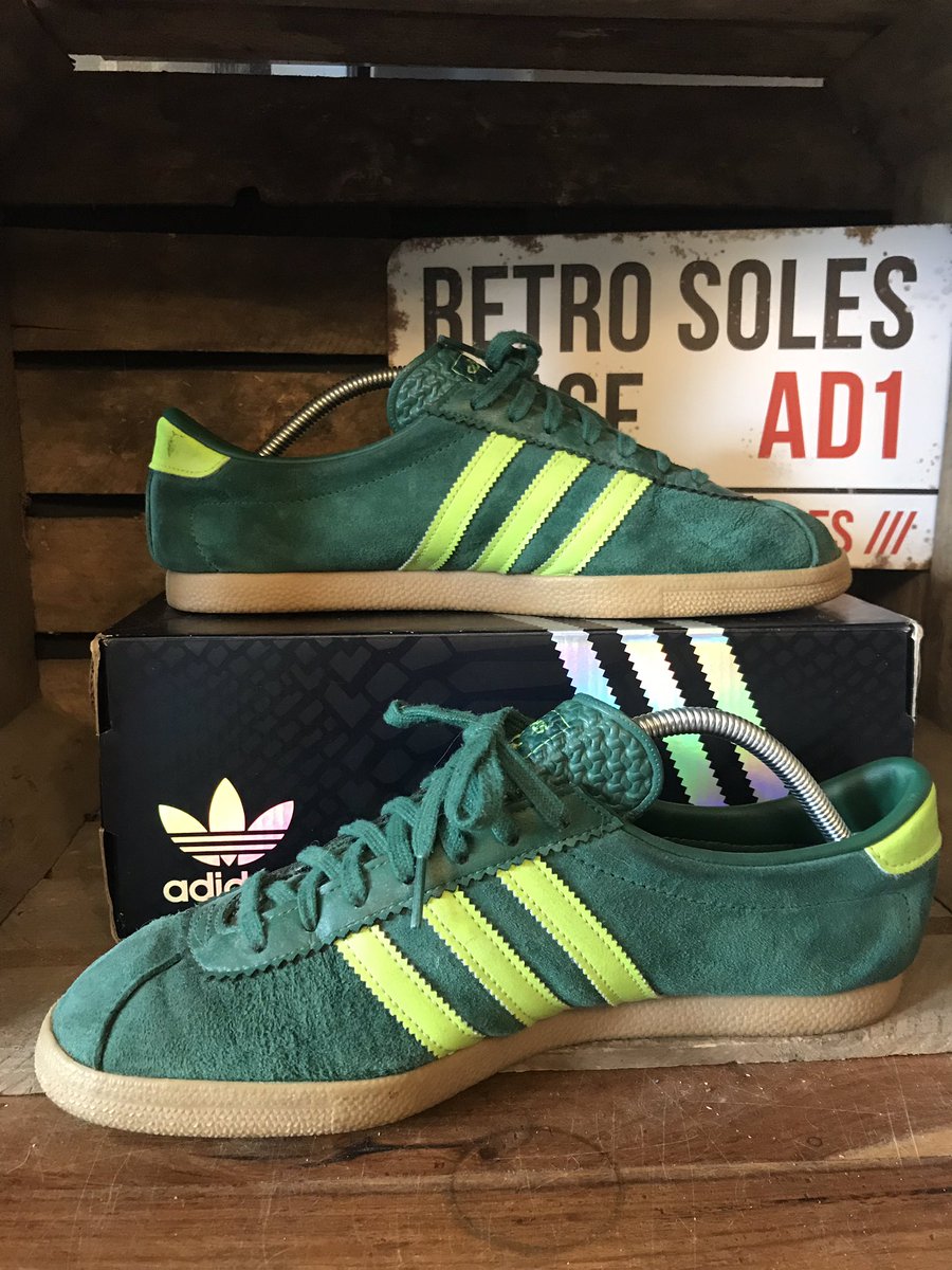 adidas london trainers green