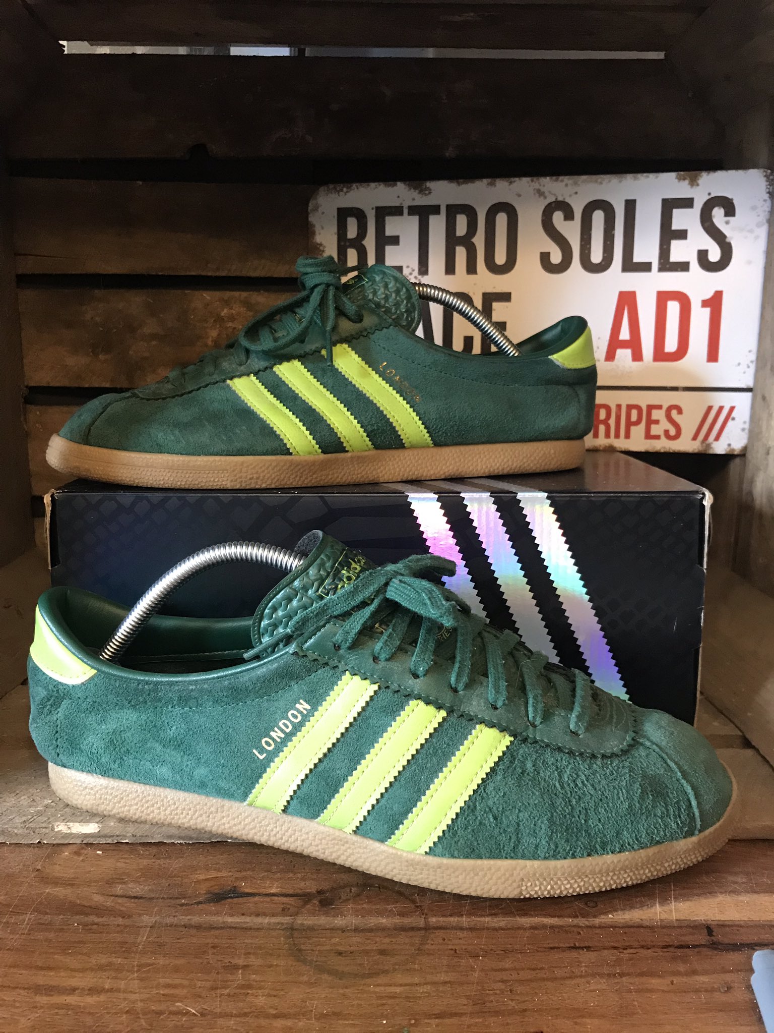 Retro Soles on Twitter: "These need bringing back to #adidas #london # slime https://t.co/LG8GlDdyfm" / Twitter