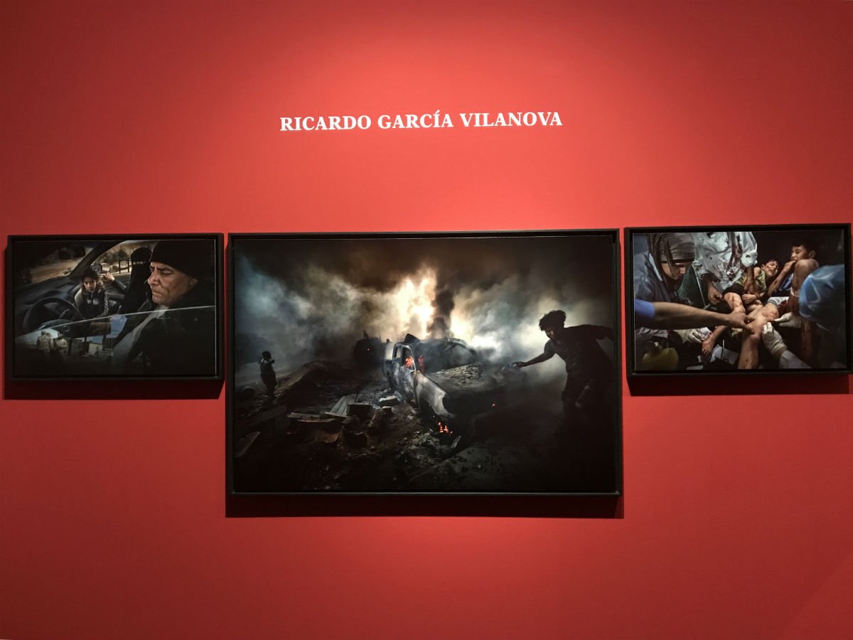 GroupNN's tweet photo. Creadores de Conciencia ha sido una de los exposiciones de #Fotografia más importantes del curso que ahora acaba. La recordamos a través de esta entrevista realizada a su comisario.
-> https://t.co/eiwiTWRMJ2
#NNBlog #Barcelona https://t.co/N40zBNic1V