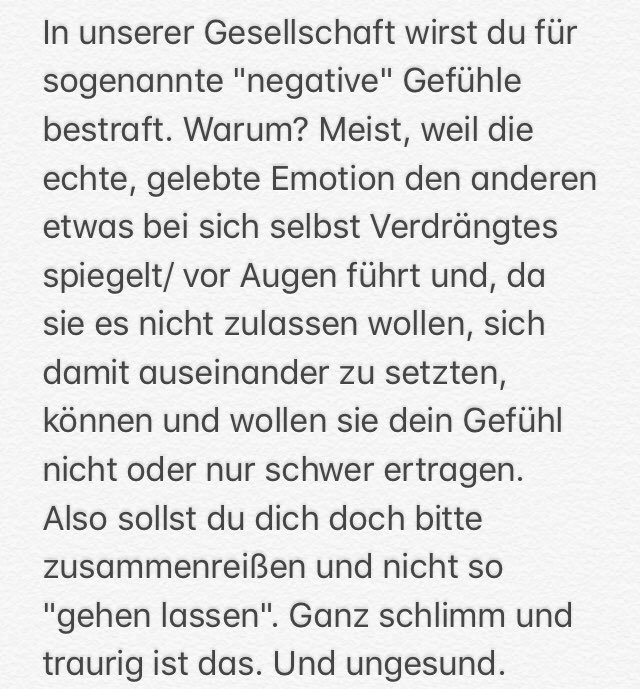 Bicolinchen's tweet photo. #sonntagsgedanken #selbstliebe #selfie #bicolafrey #actresslife #womeninfilmmaking #femalefilmmakers #knowyourstrength #achtsamkeit #mehrliebewenigerangst #bicolution #pusheen #love #wortzumsonntag #bicolutionpictures #provethemwrong #liebedichselbst #liebe https://t.co/XP6bxM0k6b