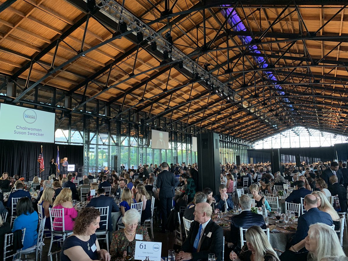 EFillerCorn's tweet photo. Thank you to all of the fabulous guests  at my table @ConnersLaw, Sharon Cummings, @farbstein @MissyKimm @thacandylady @DebbieJJohnston, Gail Gordon Donegan &amp; Lawrence Webb for your spectacular company, for joining me at the #VADemsGala &amp; for sharing a special evening last night! https://t.co/TIy0jttZcW