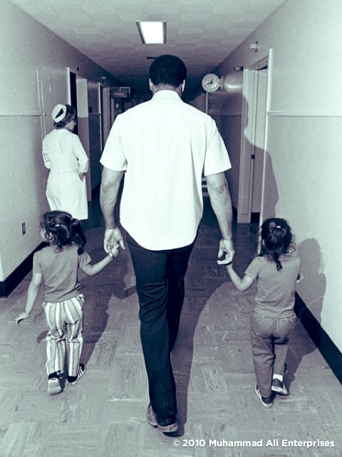 rashedaali's tweet photo. Happy Father’s, Daddy! 🦋🐝@MuhammadAli #AliWeek https://t.co/Fr07MpqejU
