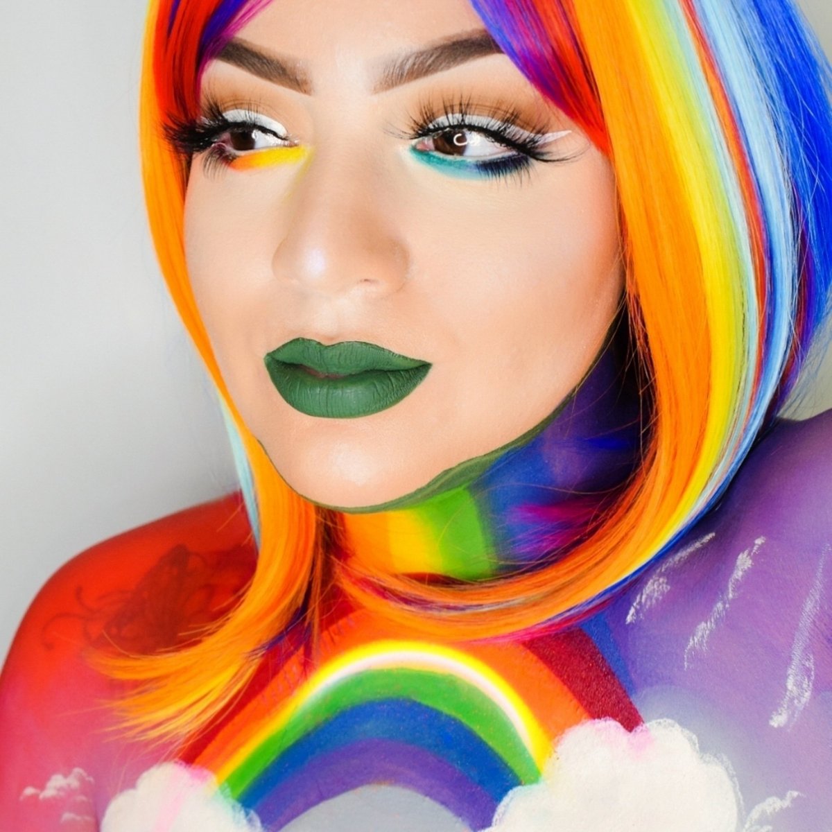 🌈HAPPY PRIDE MONTH🌈
My makeup deets:
@thecrayoncase 
🖍 iBrow Pomade
🖍 The Matte Book
🖍 White-Out iLiner
@JeffreeStar
'Crocodile Tears' liquid lipstick
@mehronmakeuParadise Paints
#loveislove
#pridemakeup #pridelooks #pridemakeuplooks #rainbowlooks #colorfullooks