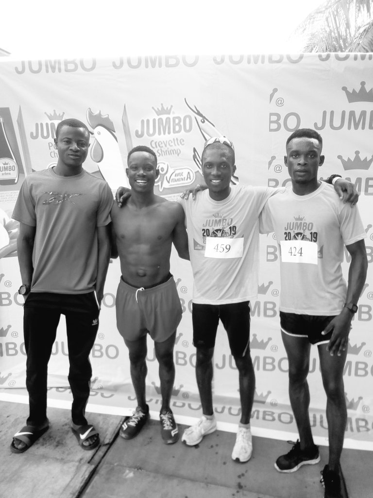 OneMissionAthl's tweet photo. Special Happy Father's Day to all the real men out there. OMAC International 5km Classic, the first ever classic race in Ghana, West Africa. #homecoming #YearOfReturn #home #400year #omac5kclassic #omacinternational5k #omac2019 #fathersdahappyday #sunday #trainhard #runnerday https://t.co/HvCjtUdAej