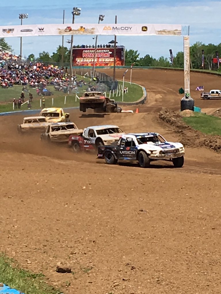 buyherfeelings's tweet image. Back to green flag racing!!#TeamCooperTire @MWShortCourse #MWShortCourse @CrandonOffroad @KeeganKincaid_7 #Crandon #Pro2