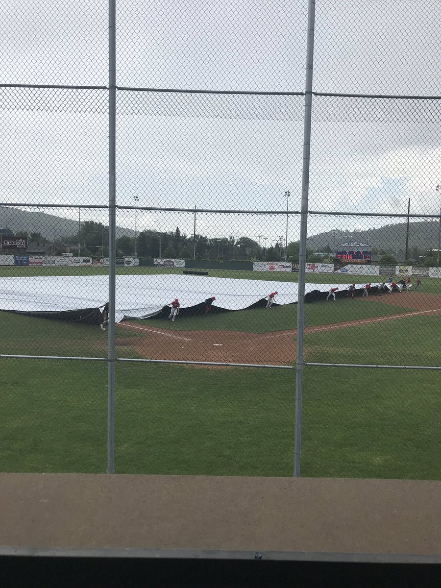 Black Hills Classic day 3 currently in a rain delay in the top of the seventh inning of Game 1. 
Casper Crush and 406 Flyers tied at 3!