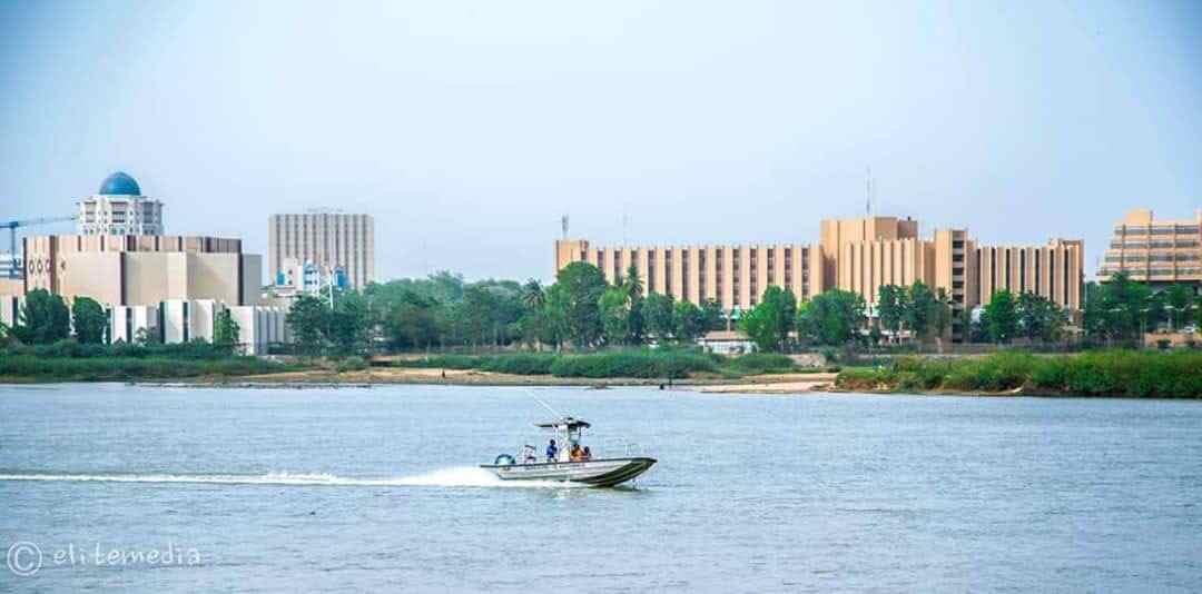 Mahamad93d's tweet photo. Venez visité mon beau pays.
#Niger
#UANiamey
#labize
#NuitDesInternautes
#NigerRising
#Niamey https://t.co/dM5axjKvXo