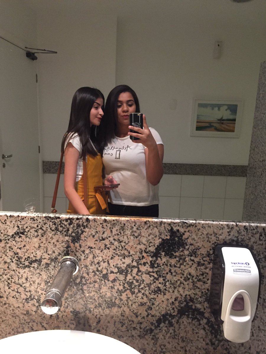 Dos sueños en un. Te amo amiga ❤️
<a href="/greyspanic_/">line</a>