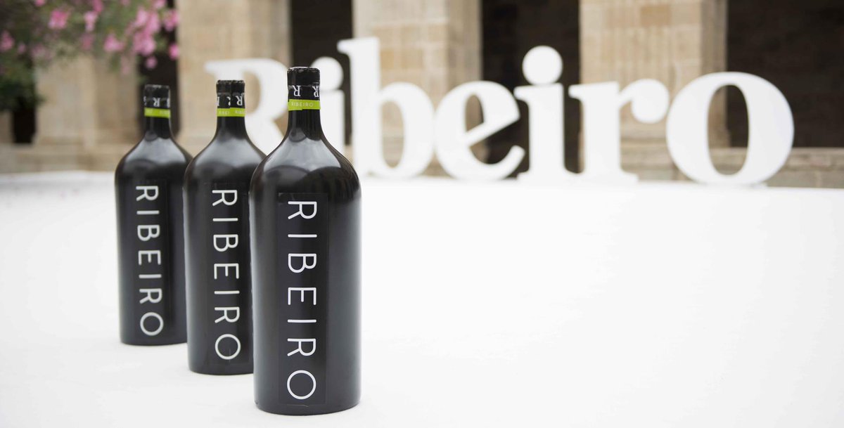 CRDO_Ribeiro's tweet photo. La octava edición de los Premios de la Denominación de Origen #Ribeiro se celebrará en el Monasterio de San Clodio el próximo martes 18 de junio, #PremiosDORibeiro2019 🏆👉 https://t.co/aSqrEUkDxk https://t.co/1K0EHn0nX2