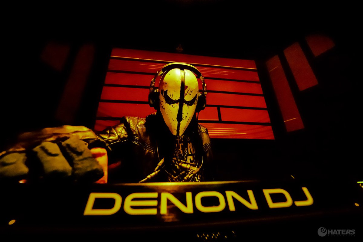 denon_dj's tweet image. @djzardonic dropped some dirty Drum &amp;amp; Bass tunes at Fabric's 19th Anniversary in the Czech Republic! #primetribe #primetime #sc5000 #x1800