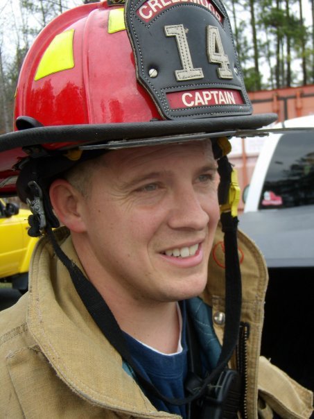 NCSFA's tweet photo. @SAFRE Featured Speaker: Richard Ray, Battalion Chief, @durhamcityfire
1. Workshop Title: The Volunteer Fire Department - Winning on the Fireground
2. Workshop Title: Rural Engine Company Operations
Register: https://t.co/p0gBGnoWoA #2019SAFRE #SAFRE2019 #OurMissionIsYou https://t.co/eOl2TYvZ0V