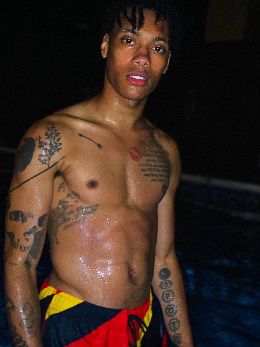PabloThePharaoh's tweet photo. Lifeguard on Duty 🏊🏽‍♂️ https://t.co/bzZaOOuxXr