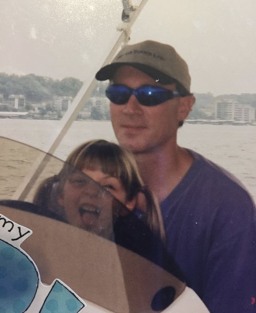 ConcertFLOTUS's tweet image. Go and find your way
Leave me in your wake
Always push through the pain
And don&apos;t run away from change
Never settle
Make your mark
Hold your head up
Follow your heart
#FadeInFadeOut