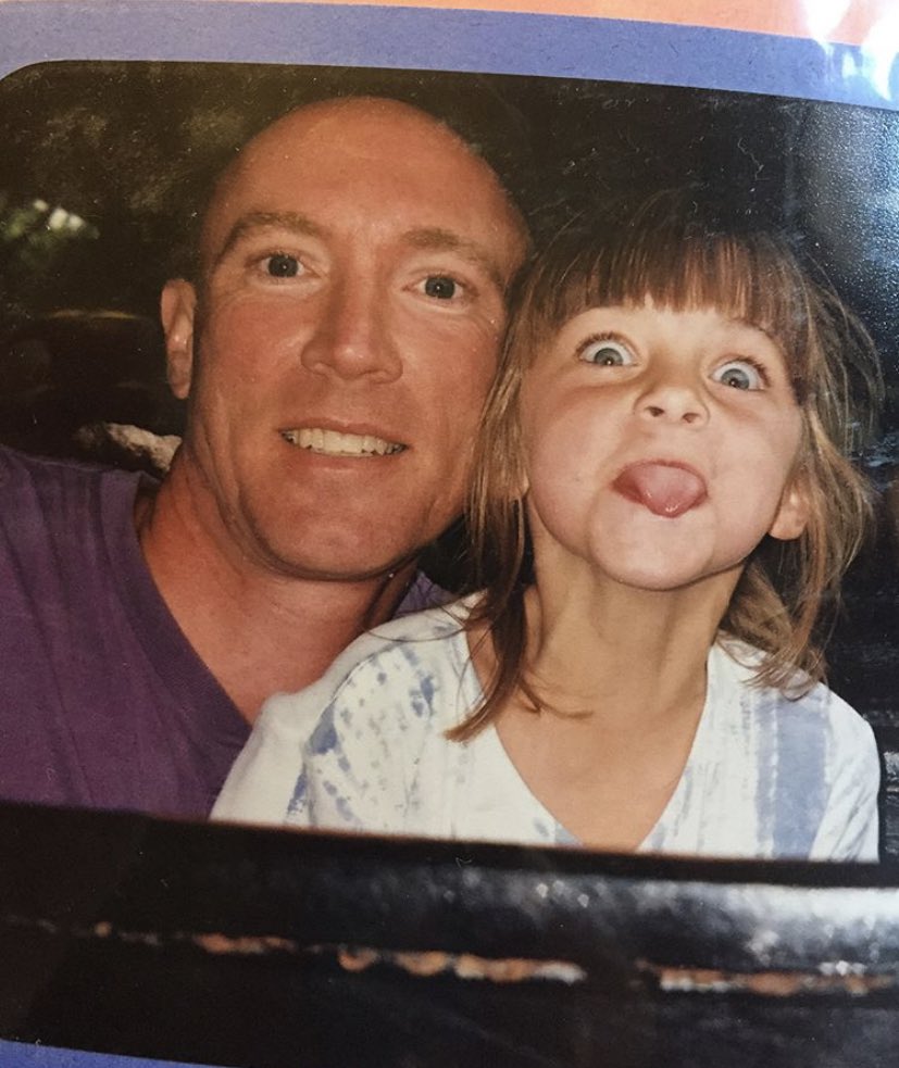 ConcertFLOTUS's tweet image. Go and find your way
Leave me in your wake
Always push through the pain
And don&apos;t run away from change
Never settle
Make your mark
Hold your head up
Follow your heart
#FadeInFadeOut