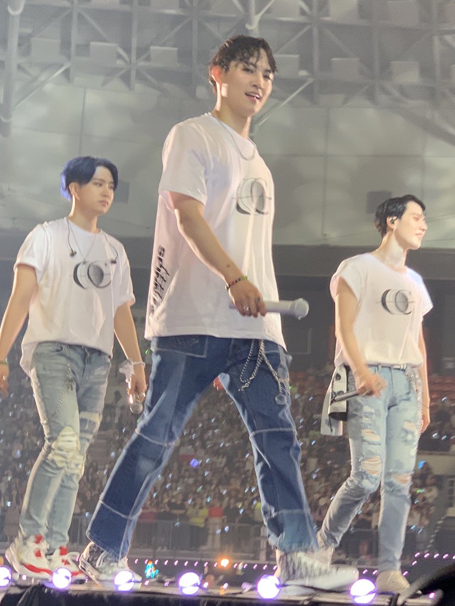 190616 world tour keep spinning in Seoul #제이비 #JB 😳😳😳😳