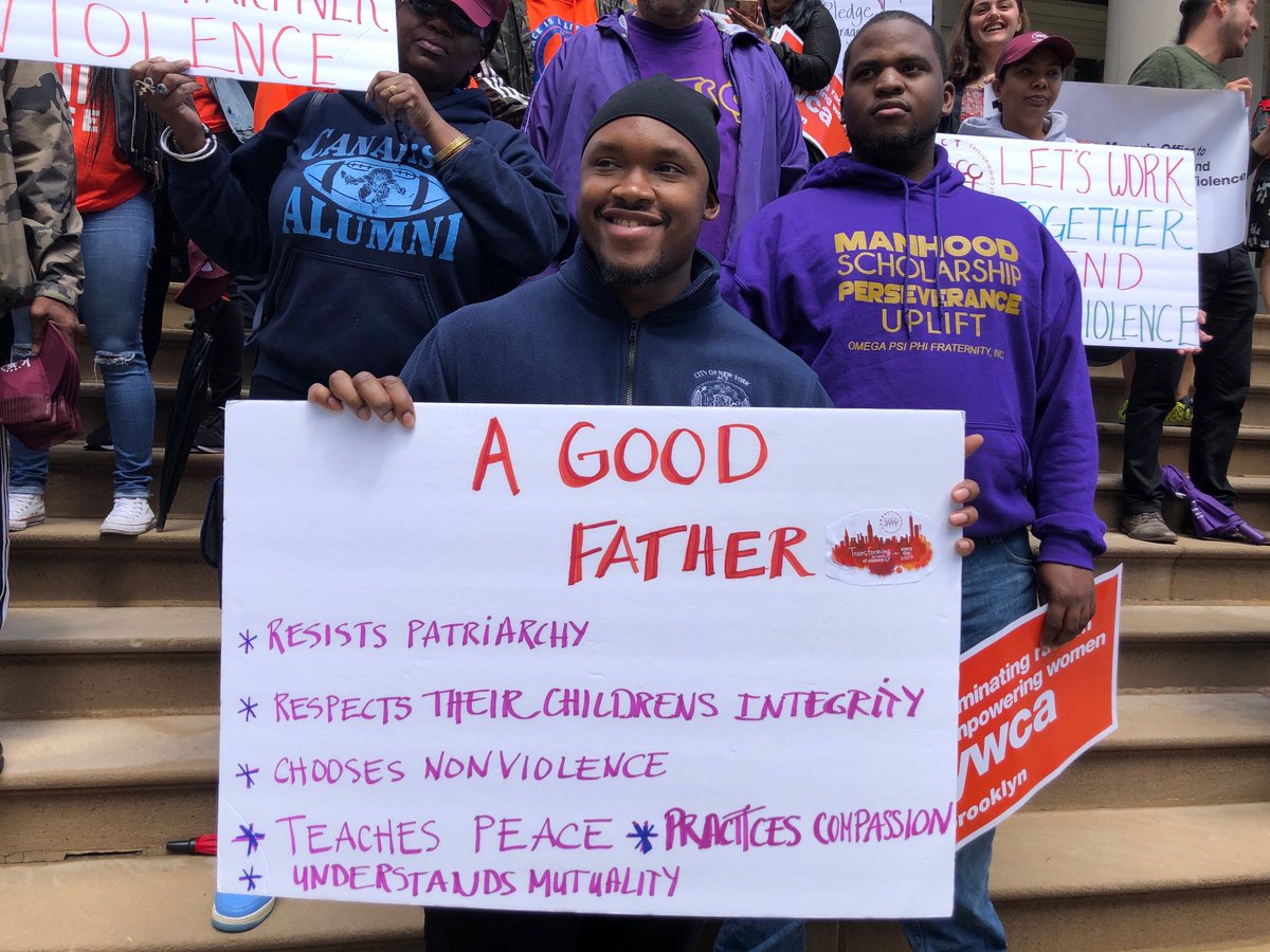 CONNECT_NYC's tweet image. Happy Father’s Day from CONNECT! #fathersday2019 #fdpav2019 #commit2change #whyipledge #redefinemasculinity #resistpatriarchy #antiviolence