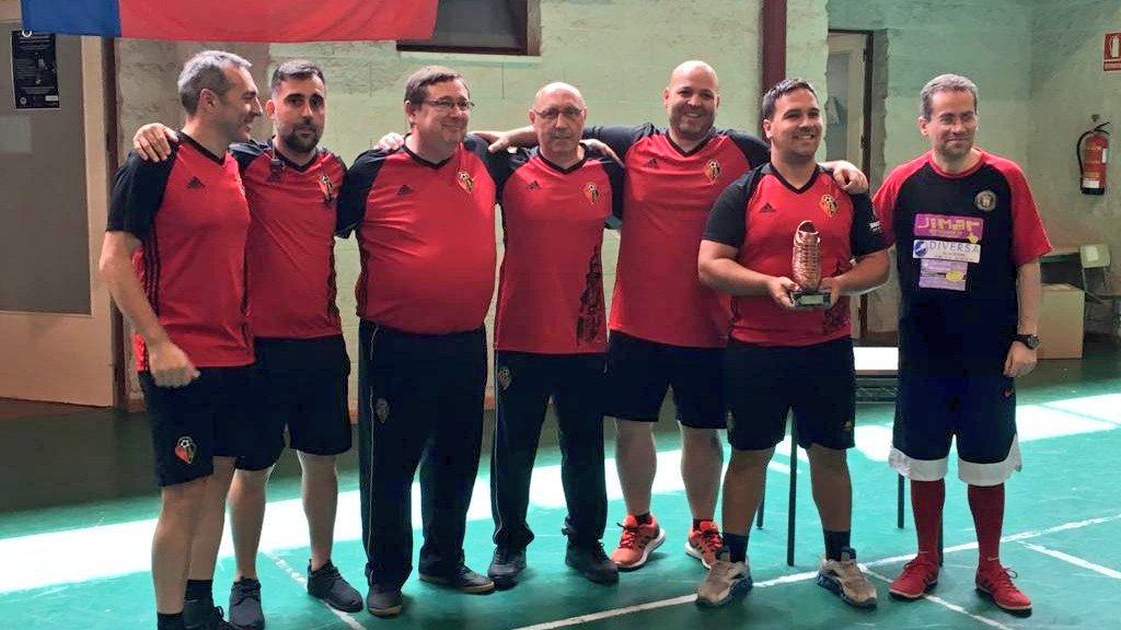 /FÚTBOL DE MESA/

Nuestro CAP Ciudad de Murcia Fútbol de Mesa se acaba de proclamar Campeón del Open Internacional de Moralzarzal (Madrid).

¡Enhorabuena campeones!
♥️🖤⚽👇 #Subbuteo