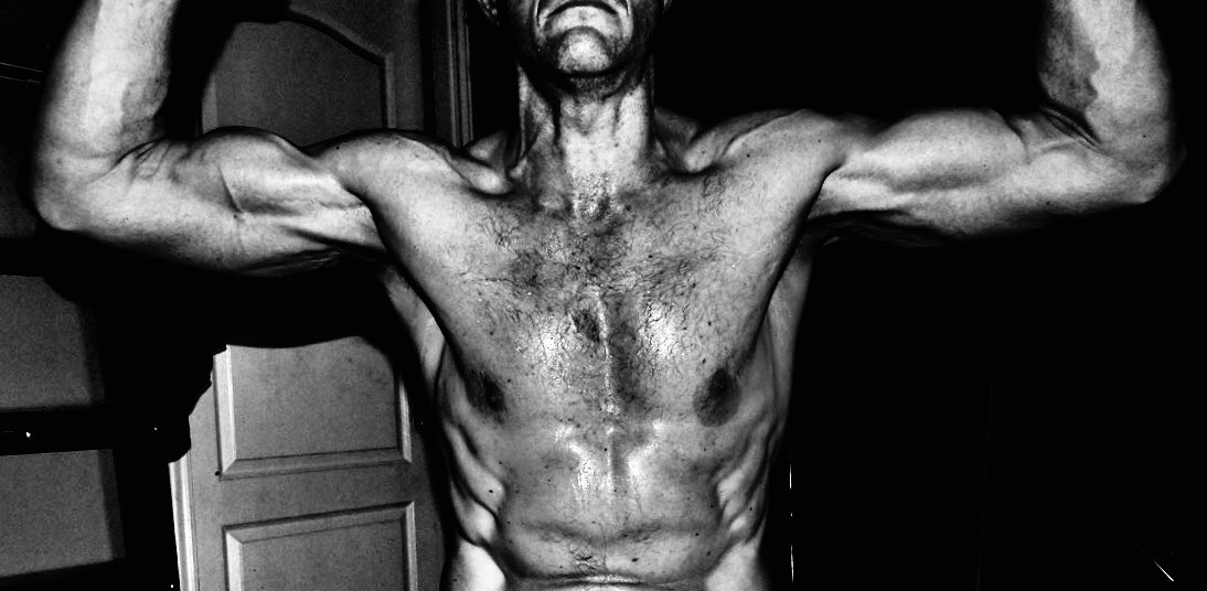 EarlSinclairDR's tweet photo. With my creation of the ONE90 eating philosophy, when combined with regular exercise and cold showers, you can achieve these amazing results while getting to enjoy whatever (and as much) food as you want....

#health #fitness #food #diet #exercise #abs #ONE90 #muscle #coldshowers https://t.co/4Izh0gA1MA