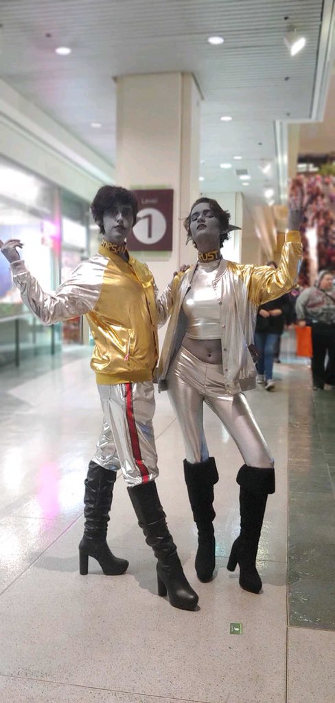 magic_as_hell's tweet photo. Friendly reminder that we did this before it was cannon (now we just need robot masks) #podcon #podcon2 #theZoneCast https://t.co/nJ7i0LIeEY