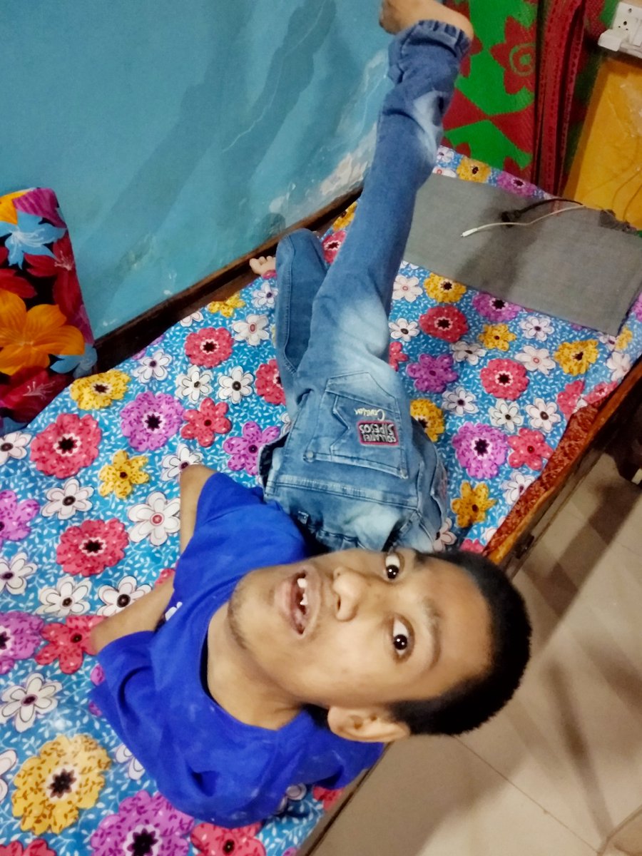 ABUTALHA7860's tweet photo. @sixitsports Jo Bhi Hai Jaise Hai Khud Pe Hamein Naz Hai Jane Na  Humko Ye Zamana,Chaho To Humko Aazmana
Kehte Hai Humko Pyar Se IndiaWale
Har Jeet Chhin Le Haar Se IndiaWaale
Dushman Ke ChhakKe Chhuda De Hum IndiaWaale #CHEERiT #SiXiT #TeamIndia #contest @sixitsports #IndiaVsPakistan #cwc19 https://t.co/K45tuk1Jmy