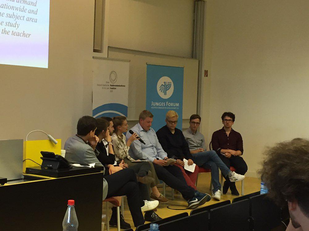 Berak42's tweet photo. Podium with students organizations on the resolution against #Antisemitism, with @Ronja_Rhabarber (@fzs_ev ) @felixschm1tz (@campusgruen), @_ArminAlizadeh (@jusohsgn), Alexander (@BundesLHG), @henrikwaerner (@rcds_buvo), Tibor (@JuFoDIG), @RubenGerczi (@JSUDeutschland) #DISK19 https://t.co/qogNZkAk2i
