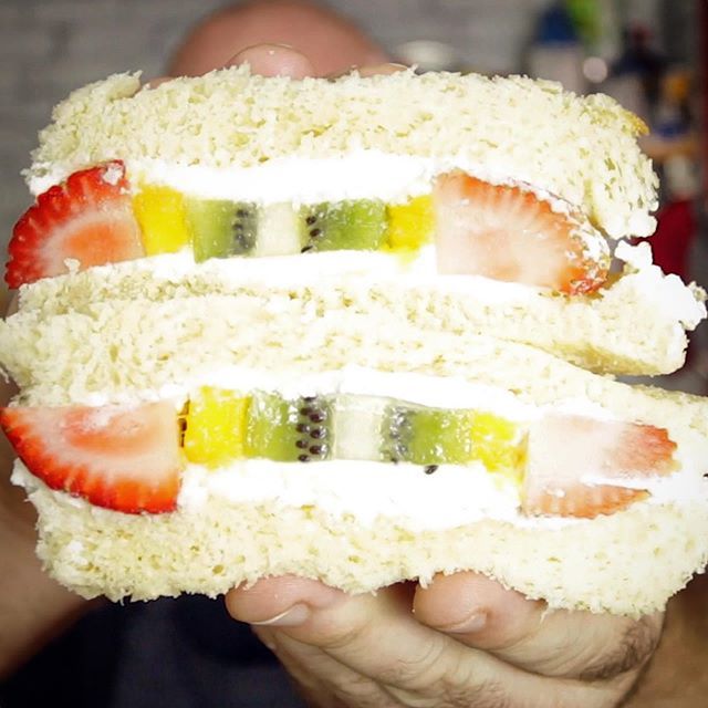 Saucestache's tweet image. I made Japanese Milk Bread so I could have a real Fruit Sando!!! Video on YouTube linkinbio 
#milkbread #fruitsando #japanesefood #diy #breadmaking #youtube #youtuber #fluffybread #fruitsandwich #strawberrysandwich #homemade bit.ly/2XS61Bw
