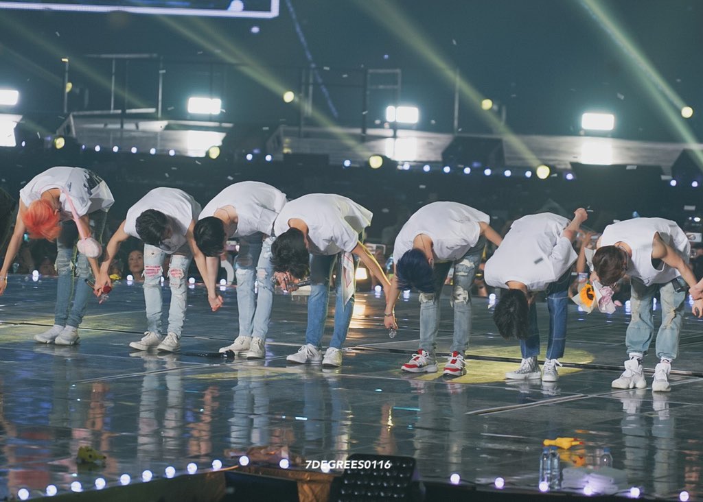 7degrees0116's tweet photo. 190616💫
LETS KEEP SPINNING FOREVER! 
너무너무 감사해요 갓세븐!!!!!!!♡
#GOT7 #갓세븐 #KEEPSPINNINGinSeoul #재범 #마크 #잭슨 #진영 #영재 #뱀뱀 #유겸 #jb #marktuan #jacksonwang #parkjinyoung #choiyoungjae #bambam #kimyugyeom https://t.co/kMd68i6Emk