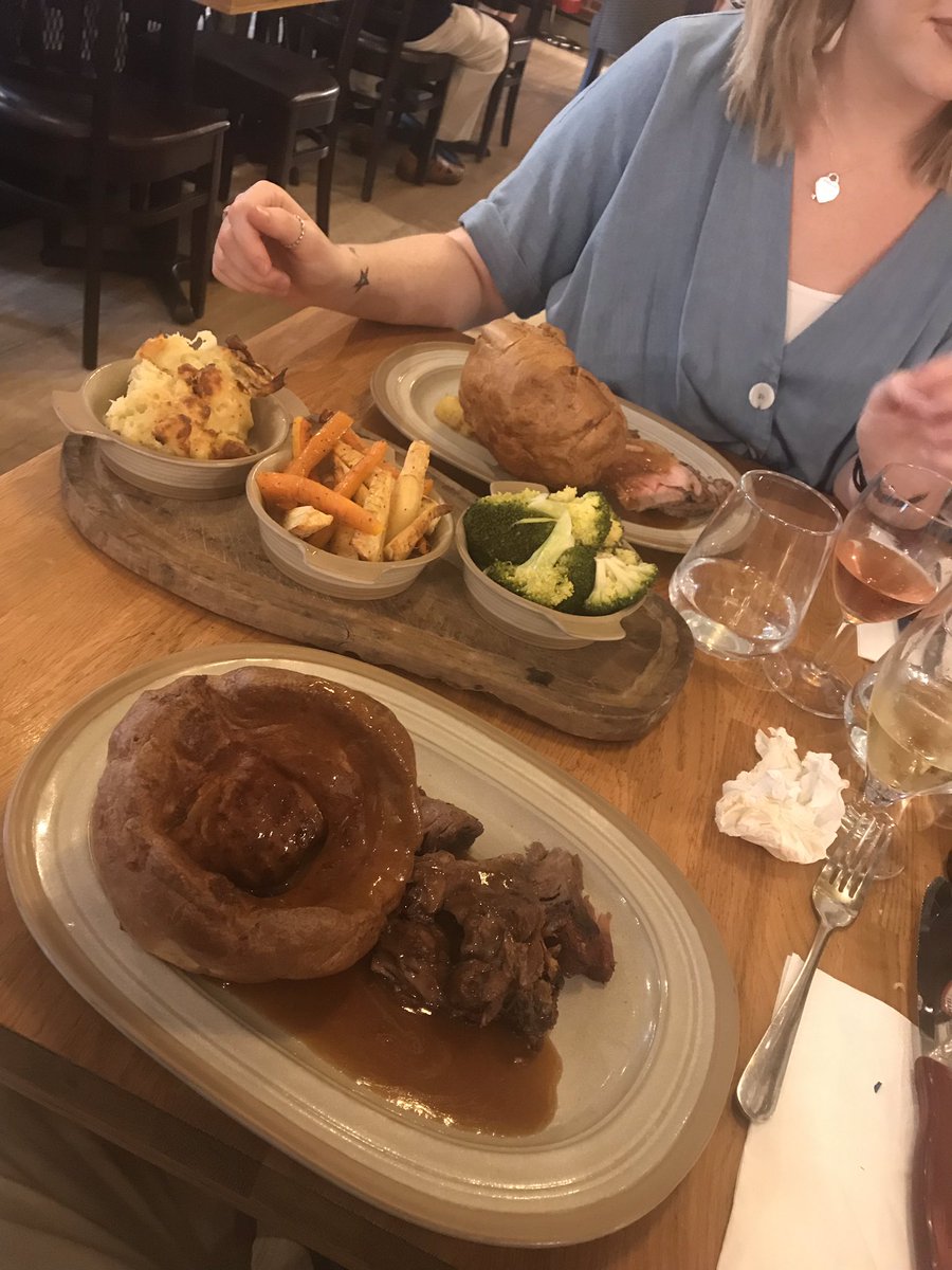 TowersLtd's tweet photo. Brilliant meal at @middletons_shg for Father’s Day! Hope you’ve all had a good one! https://t.co/qd7Lq6agzX