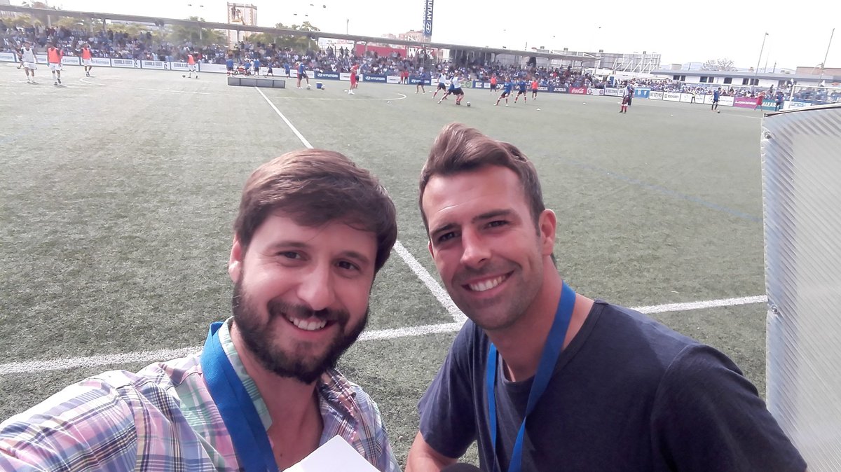 Todo listo para narrar <a href="/atleticbalears/">Atlético Baleares</a> vs <a href="/UDMelilla/">Unión Deportiva Melilla</a> en <a href="/footters/">footters _</a> 

Me acompaña <a href="/OllerJ/">Joan Oller Garcia</a>, ex de ambos equipos