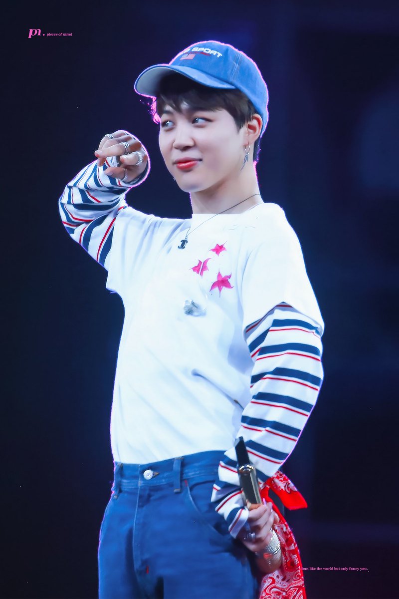 piecesofmind_jm's tweet photo. #JIMIN #지민  @BTS_twt 190616🍼🍼🍼 https://t.co/sf1NG7H5xZ